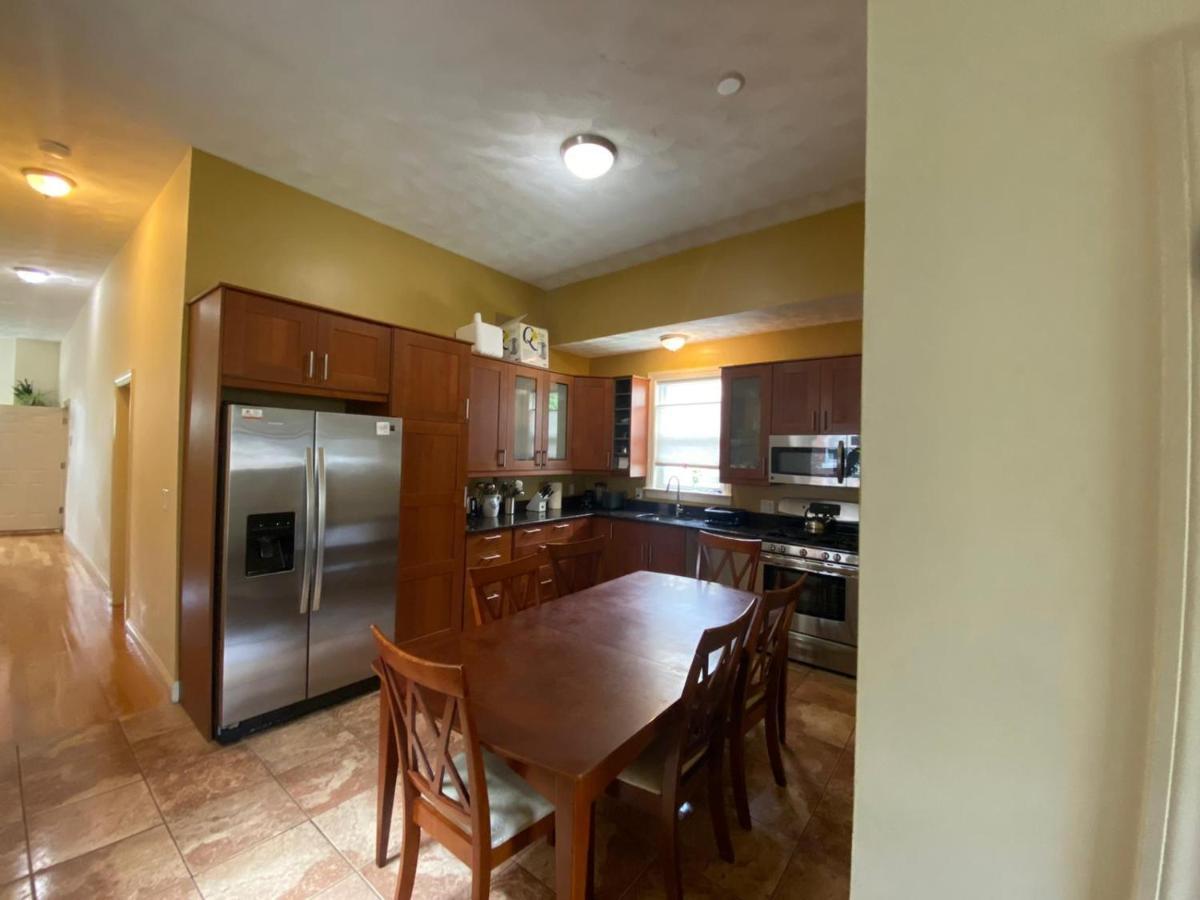2 Bedroom Boston Condo In Jamaica Plain With Parking Eksteriør billede
